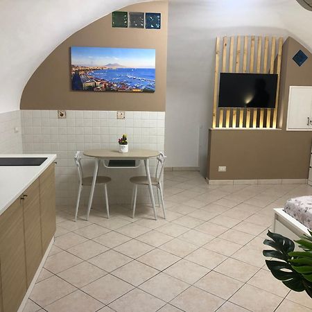 Appartement La Casa Di Ludovica à Naples Extérieur photo