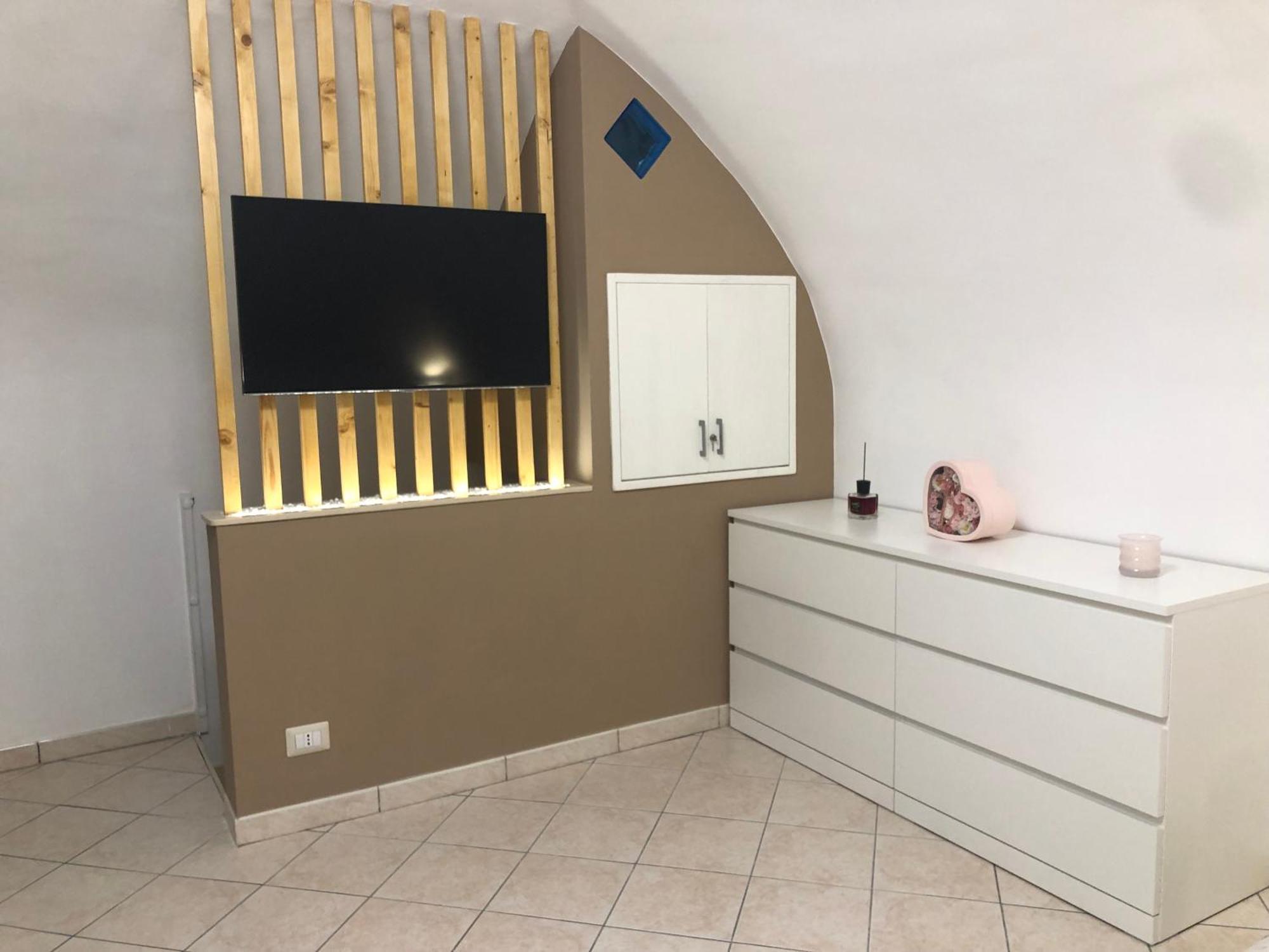 Appartement La Casa Di Ludovica à Naples Extérieur photo