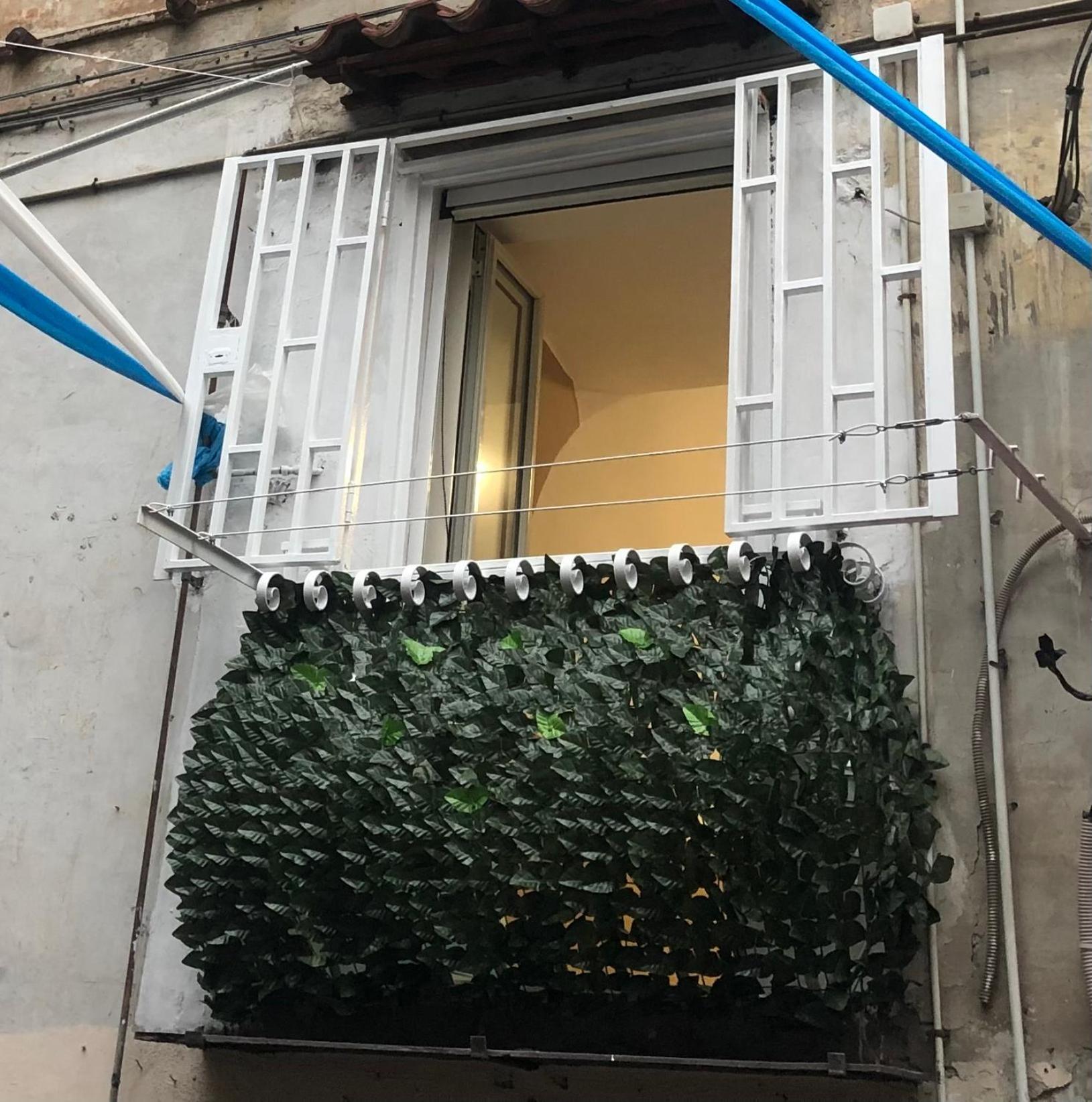 Appartement La Casa Di Ludovica à Naples Extérieur photo