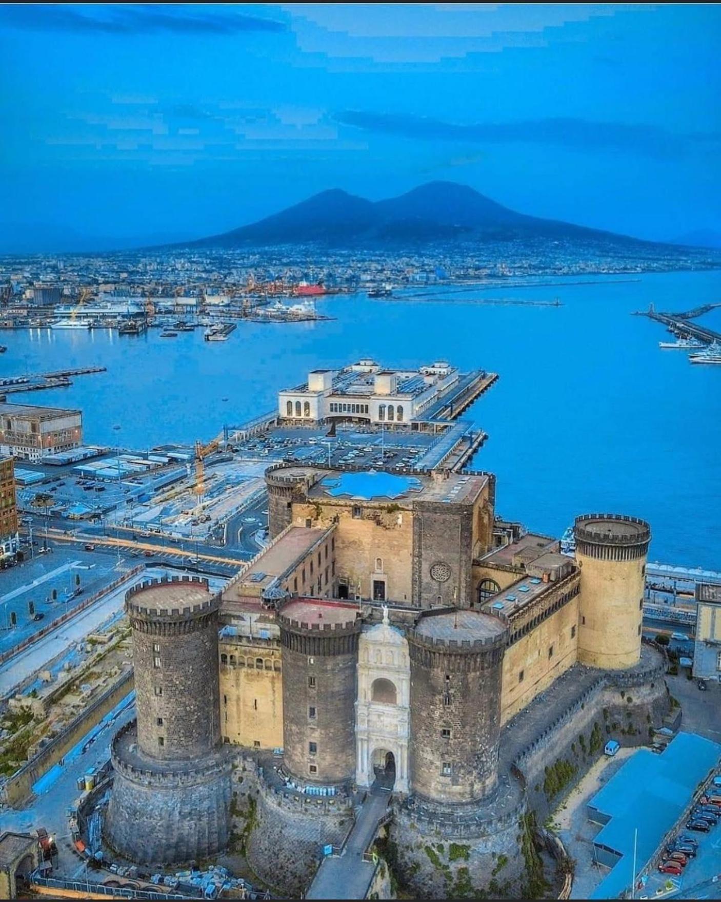 Appartement La Casa Di Ludovica à Naples Extérieur photo